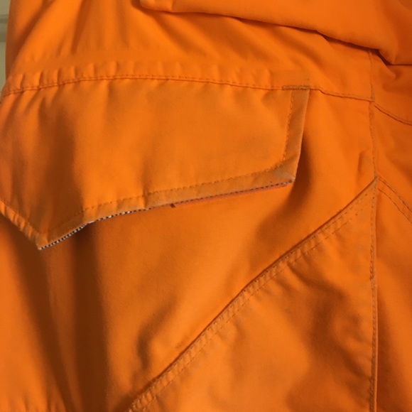 Volcom slightly removed ski pants size small - Picture 13 of 16